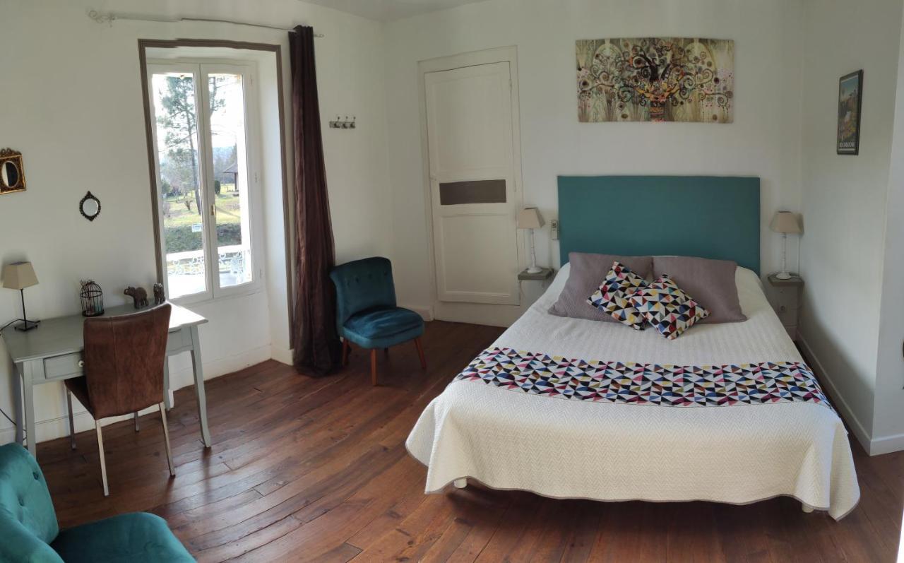 Le Kouloury Hotel Meyronne ภายนอก รูปภาพ